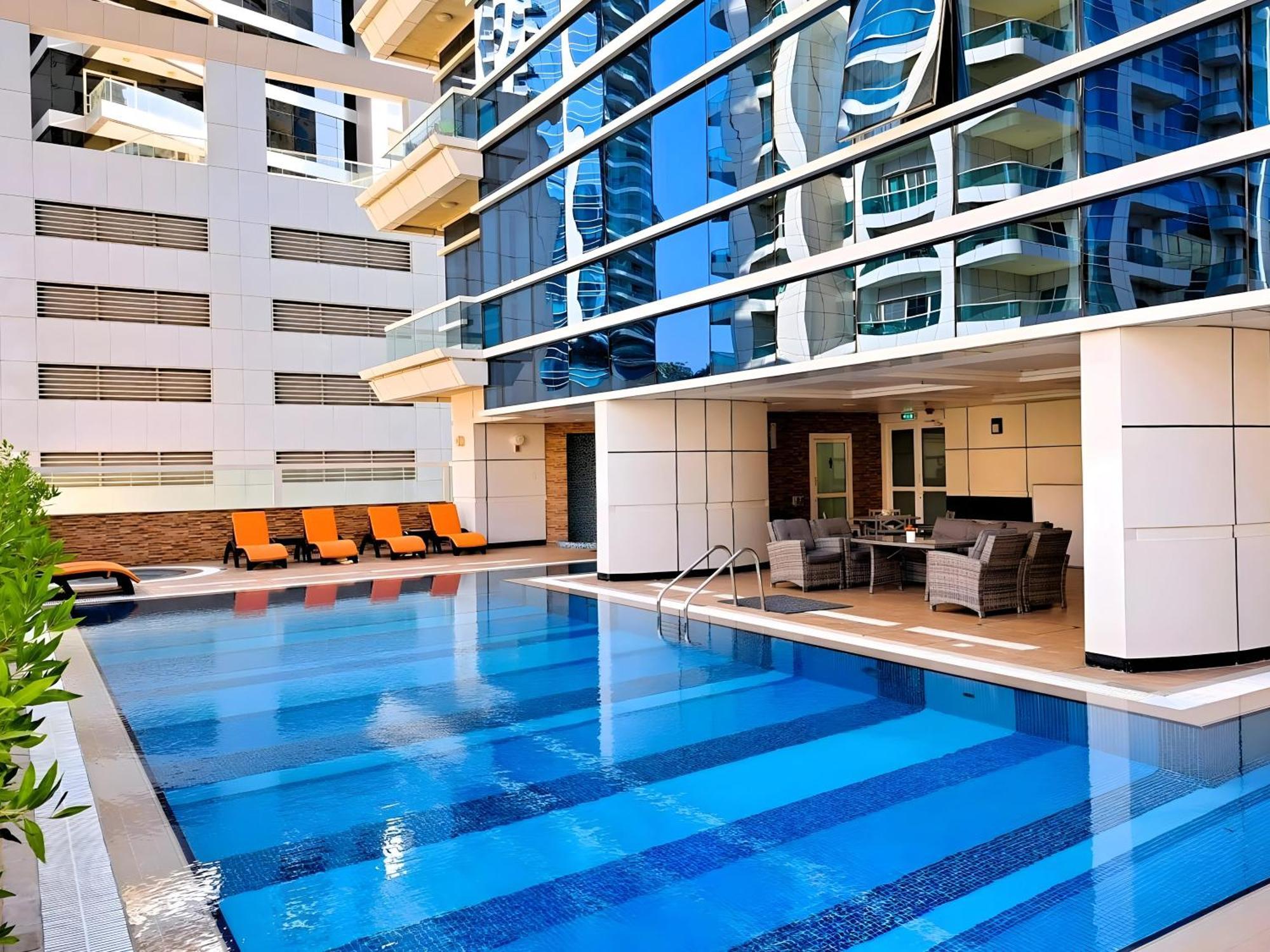 Barcelo Residences Dubai Marina Exteriör bild